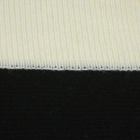 Banana Republic Women's XS Cream Black Wool & Cashmere Blend V-Neck Sweater - Picture 5 of 7